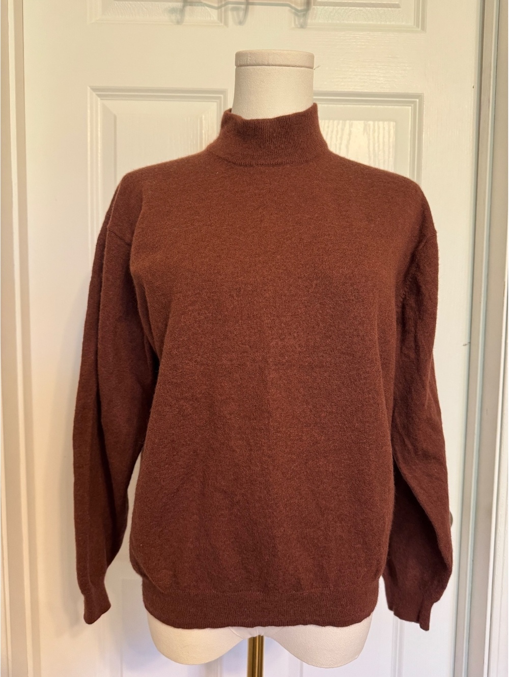 Pronto Uomo Men's Brown-Red 100% Merino Wool Sweater, Size XL